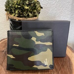 Spear Mens Camouflage Wallet